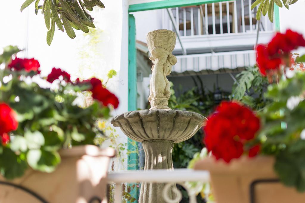 Hostal Mena Nerja Dış mekan fotoğraf