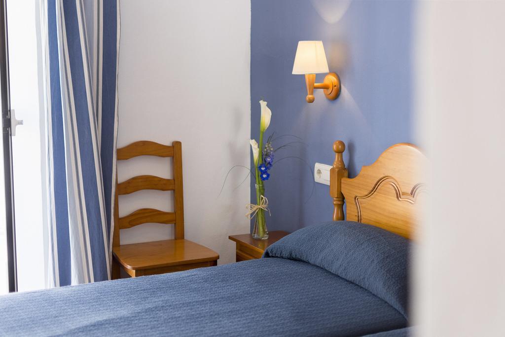 Hostal Mena Nerja Dış mekan fotoğraf